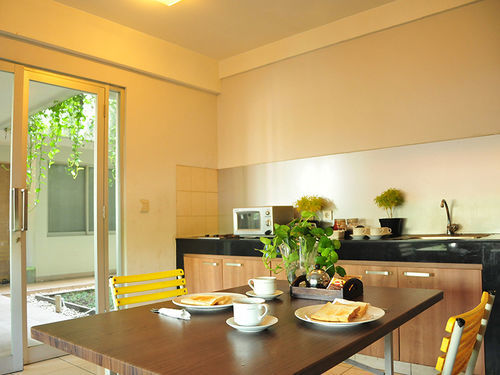 Legreen Suite Pejompongan Jakarta Extérieur photo